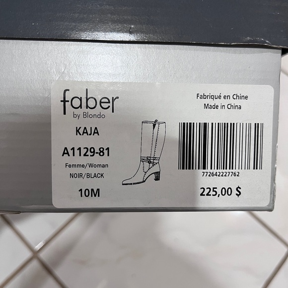 Black Leather Boots with Comfortable Fit and Stylish Design - Picture 8 of 12